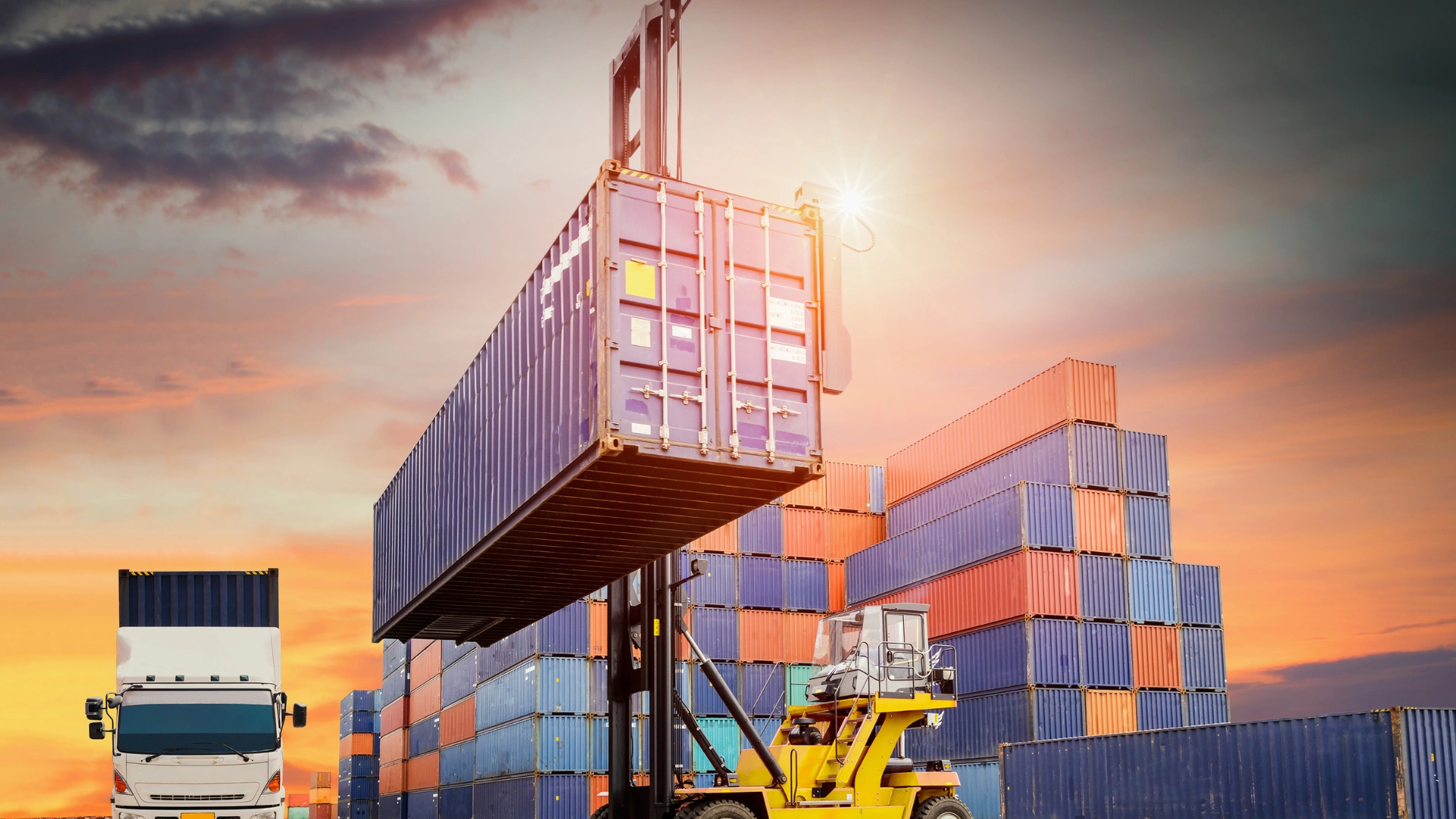 Logistics & Supply chain